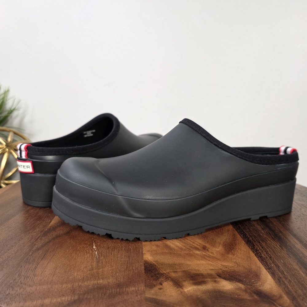 Hunter Women's Slip-On Clogs - Picture 14 of 14